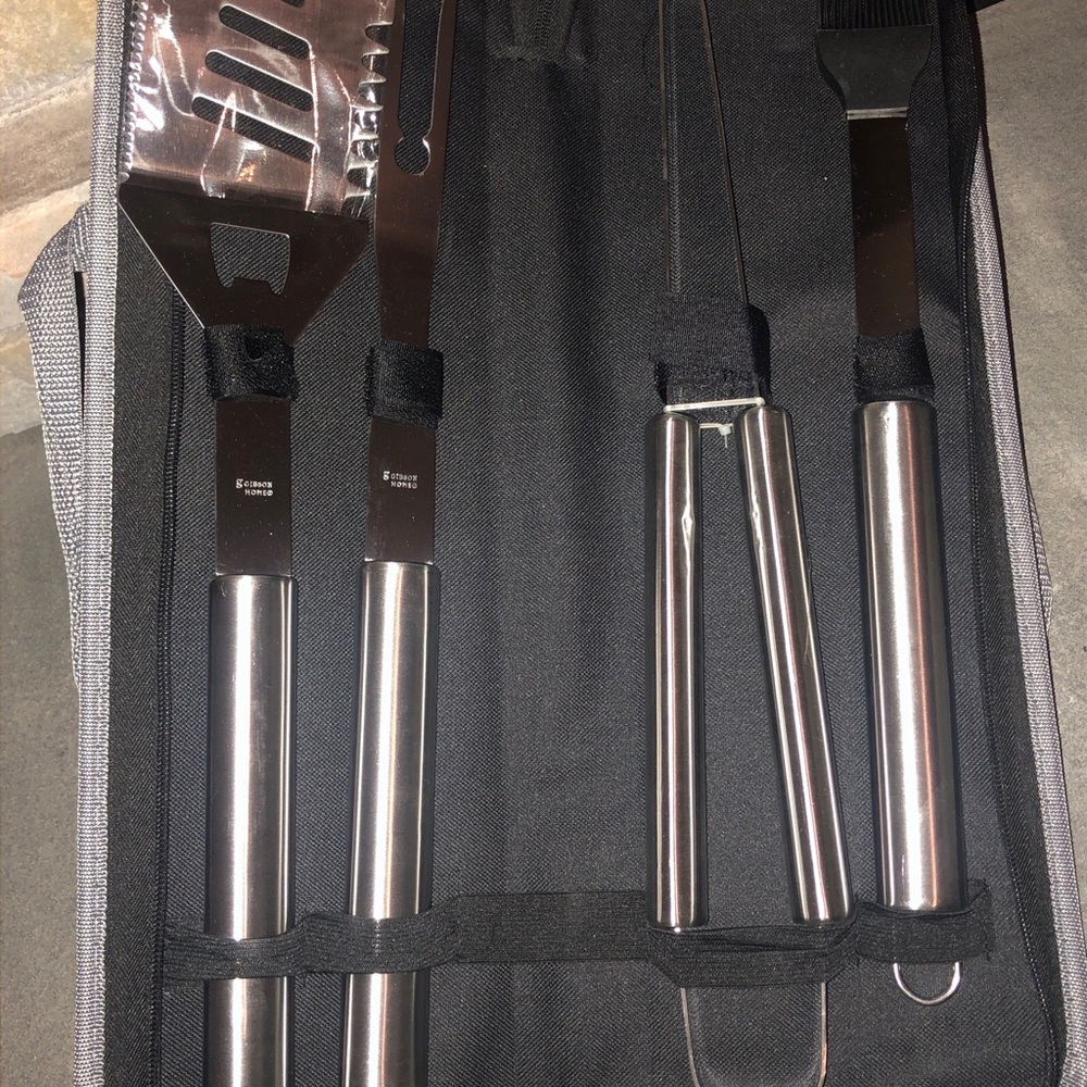 grill utensil kit